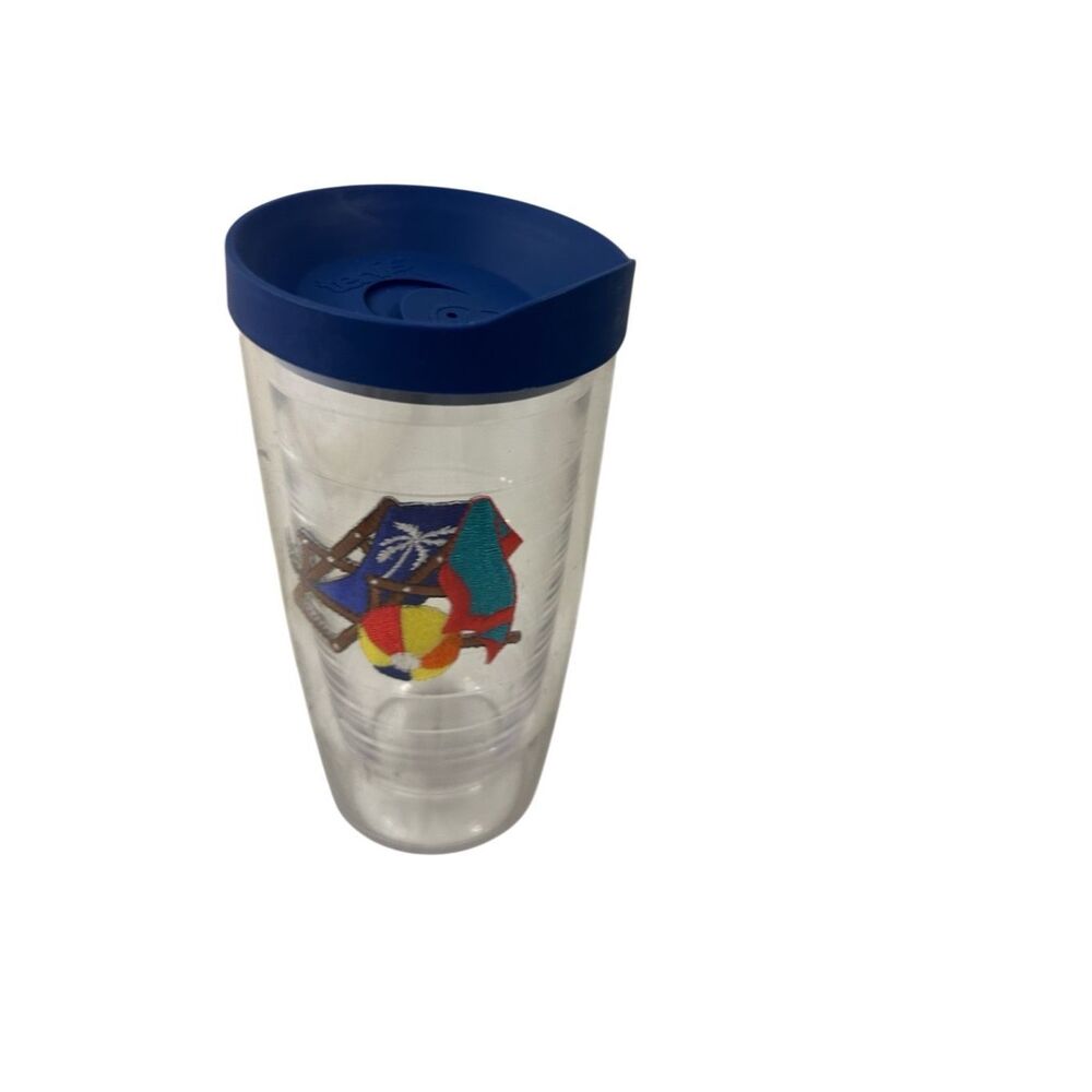 Tervis travel cup with‎ blue lid beach towel, ball, chair 16 oz